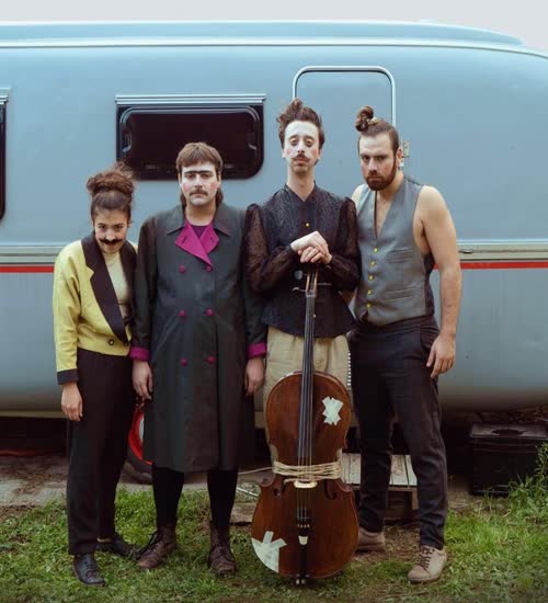 Compagnia Chalibares